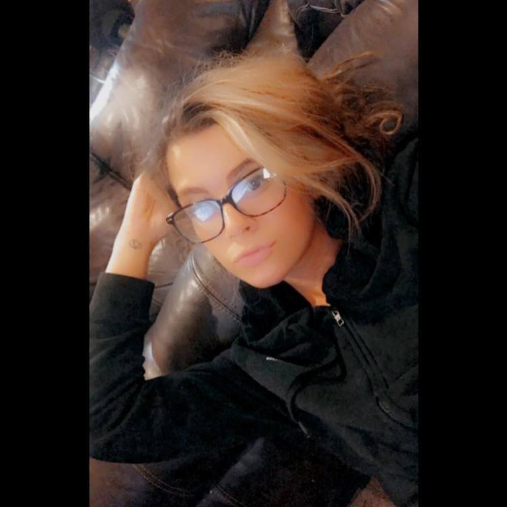 Meet your Posher, Regan